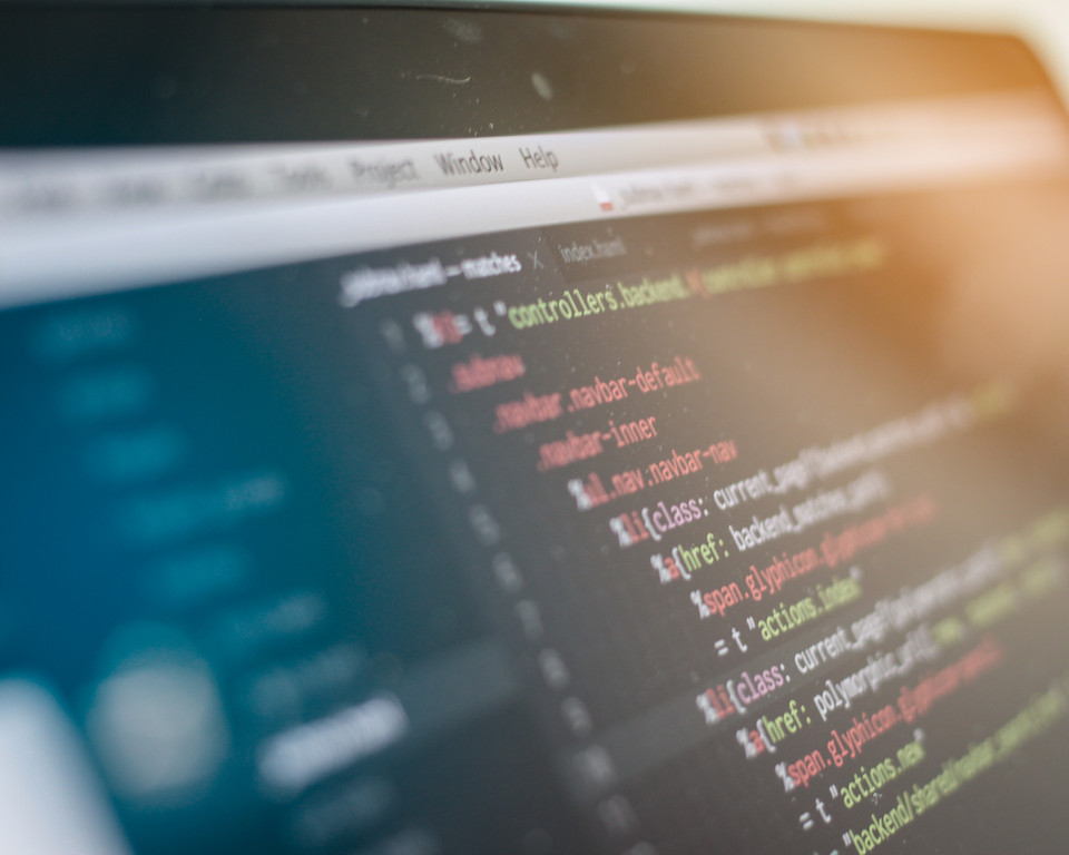 Develop your bespoke web applications and projects